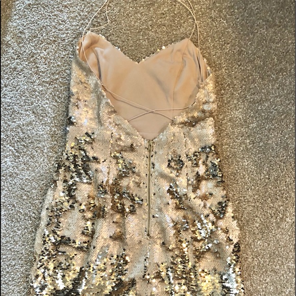 ASTR The Label Francesca Sequin Dress Size XS - Picture 5 of 9